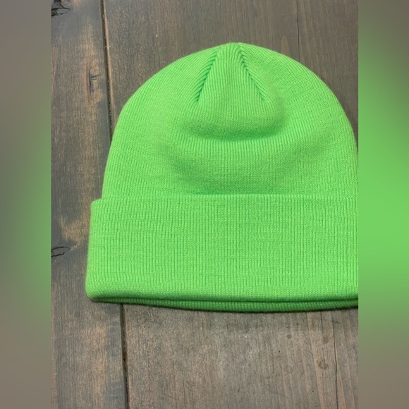 SOLD ✅ PACSUN Functional Design Unisex Bright Green Winter Knit Beanie One Size - Picture 2 of 3